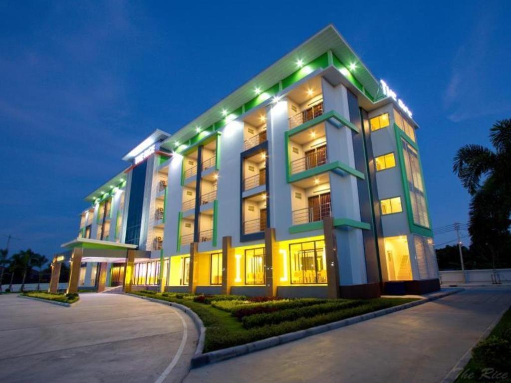 The Rice Hotel Roi Et Exteriör bild